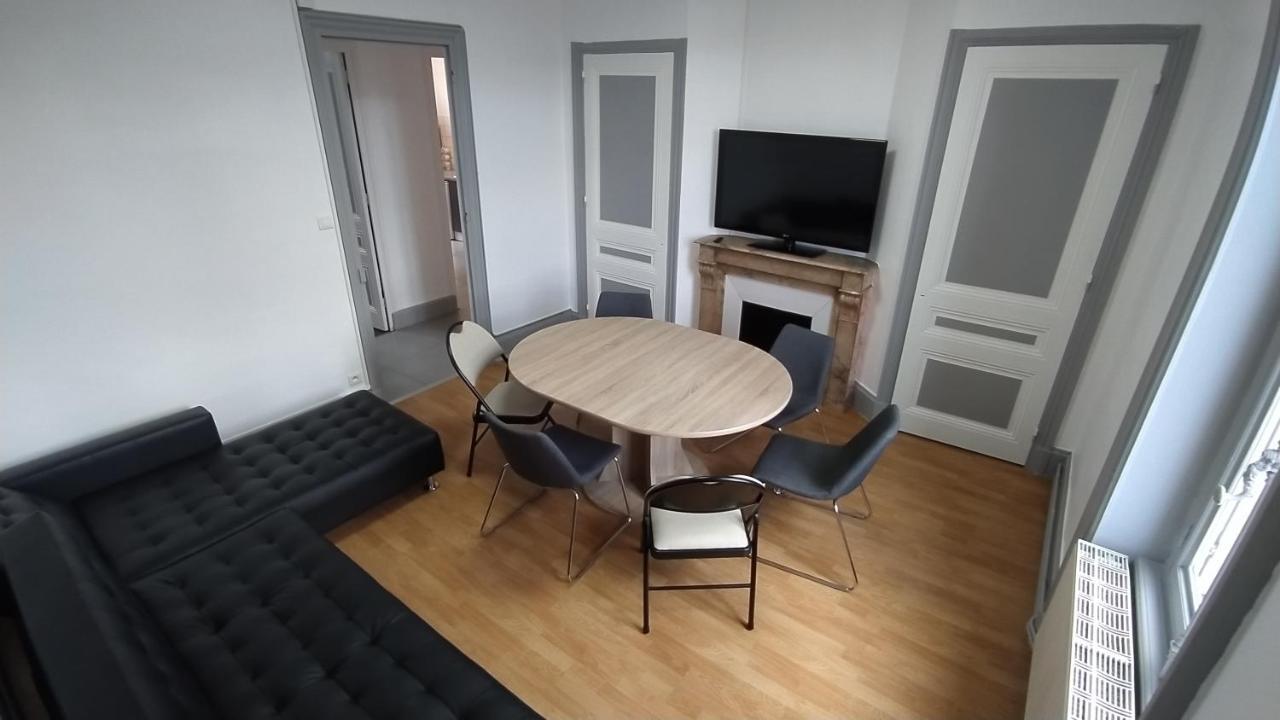 Appart - Hotel La Batisse De Saint-Chamond Εξωτερικό φωτογραφία