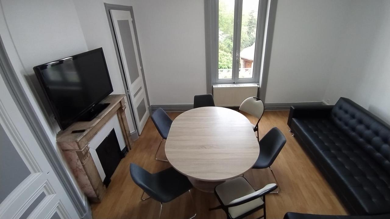 Appart - Hotel La Batisse De Saint-Chamond Εξωτερικό φωτογραφία