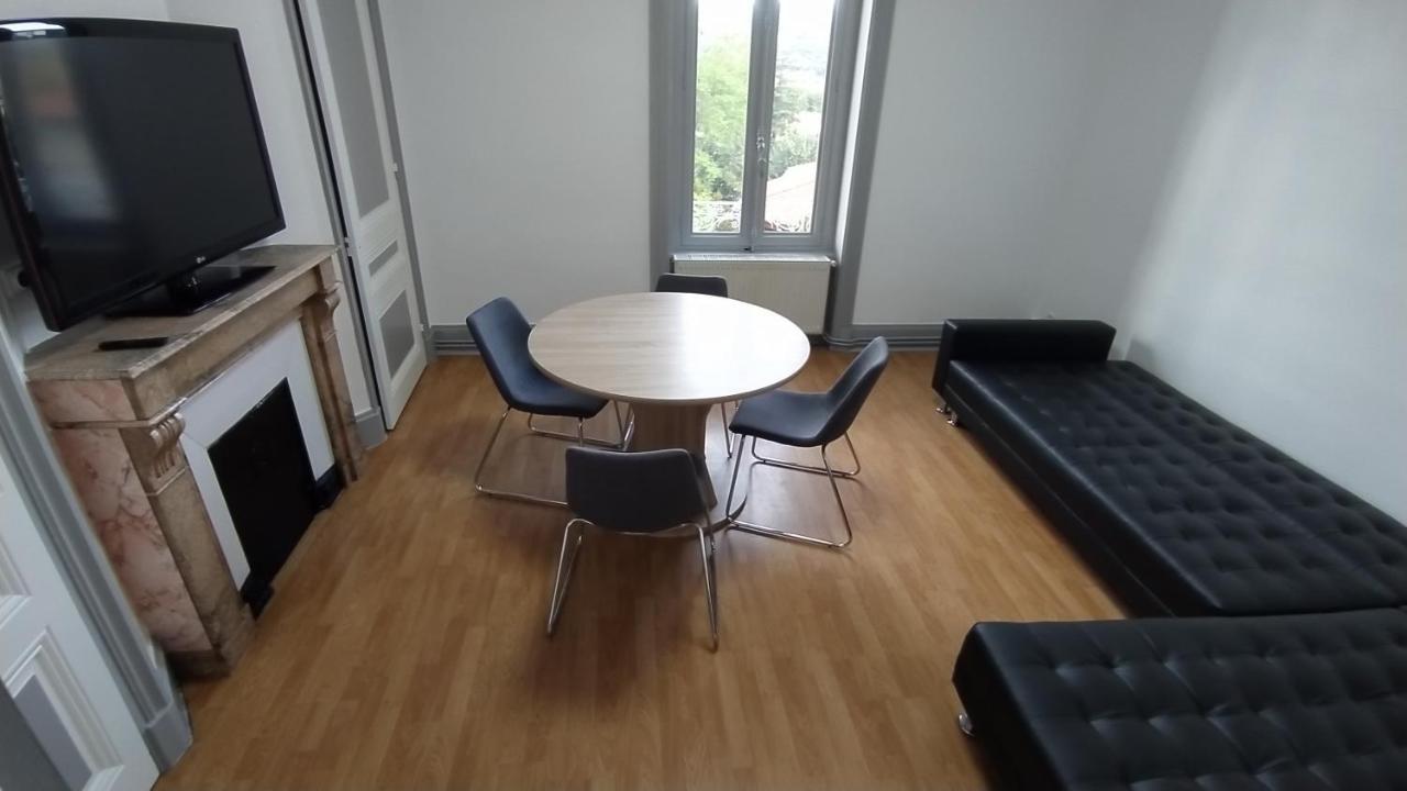 Appart - Hotel La Batisse De Saint-Chamond Εξωτερικό φωτογραφία